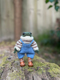 Hand knitted frog