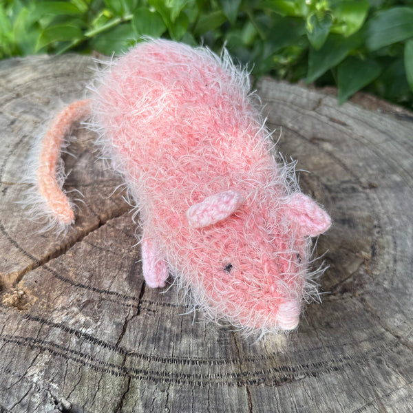 Knitted Rat